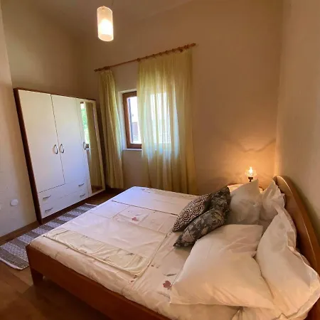 House Josip Apartment Makarska Exterior photo