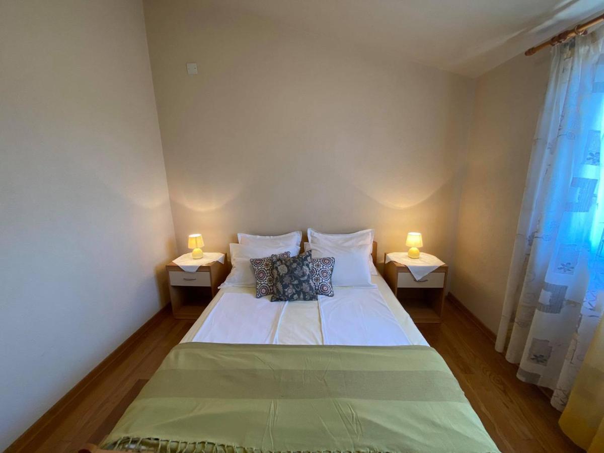 House Josip Apartment Makarska
