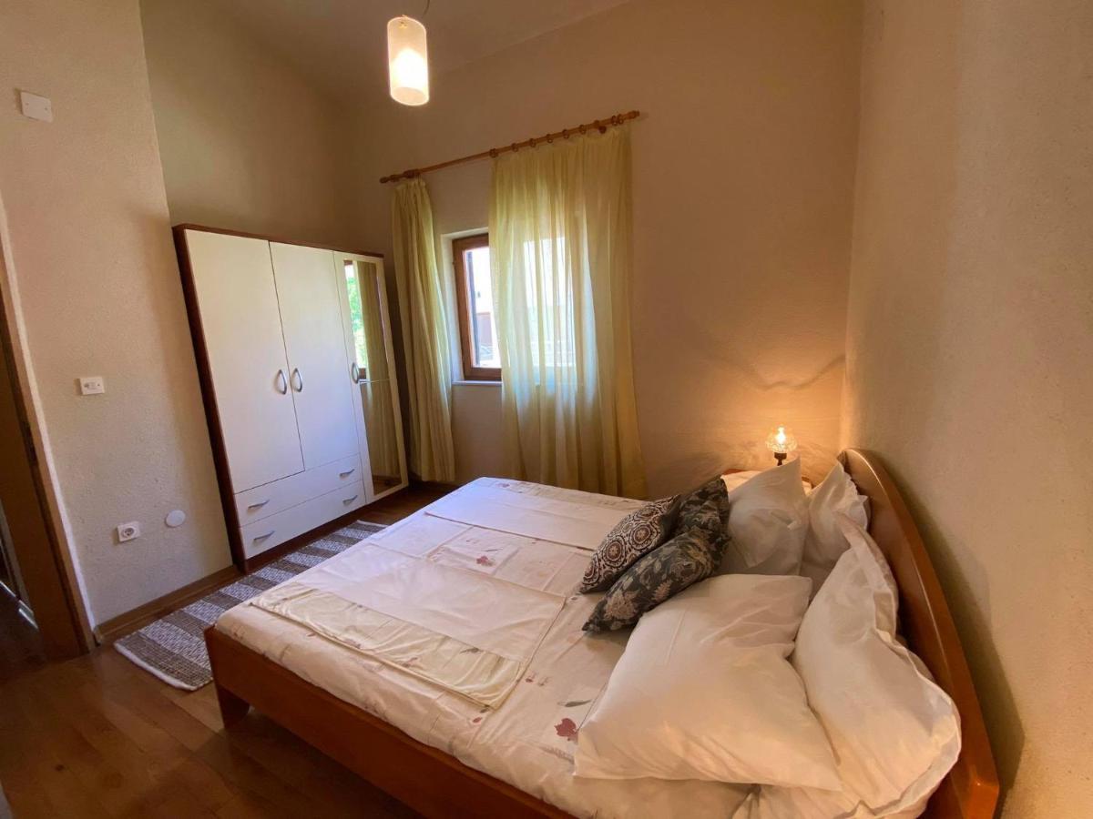 Apartment House Josip