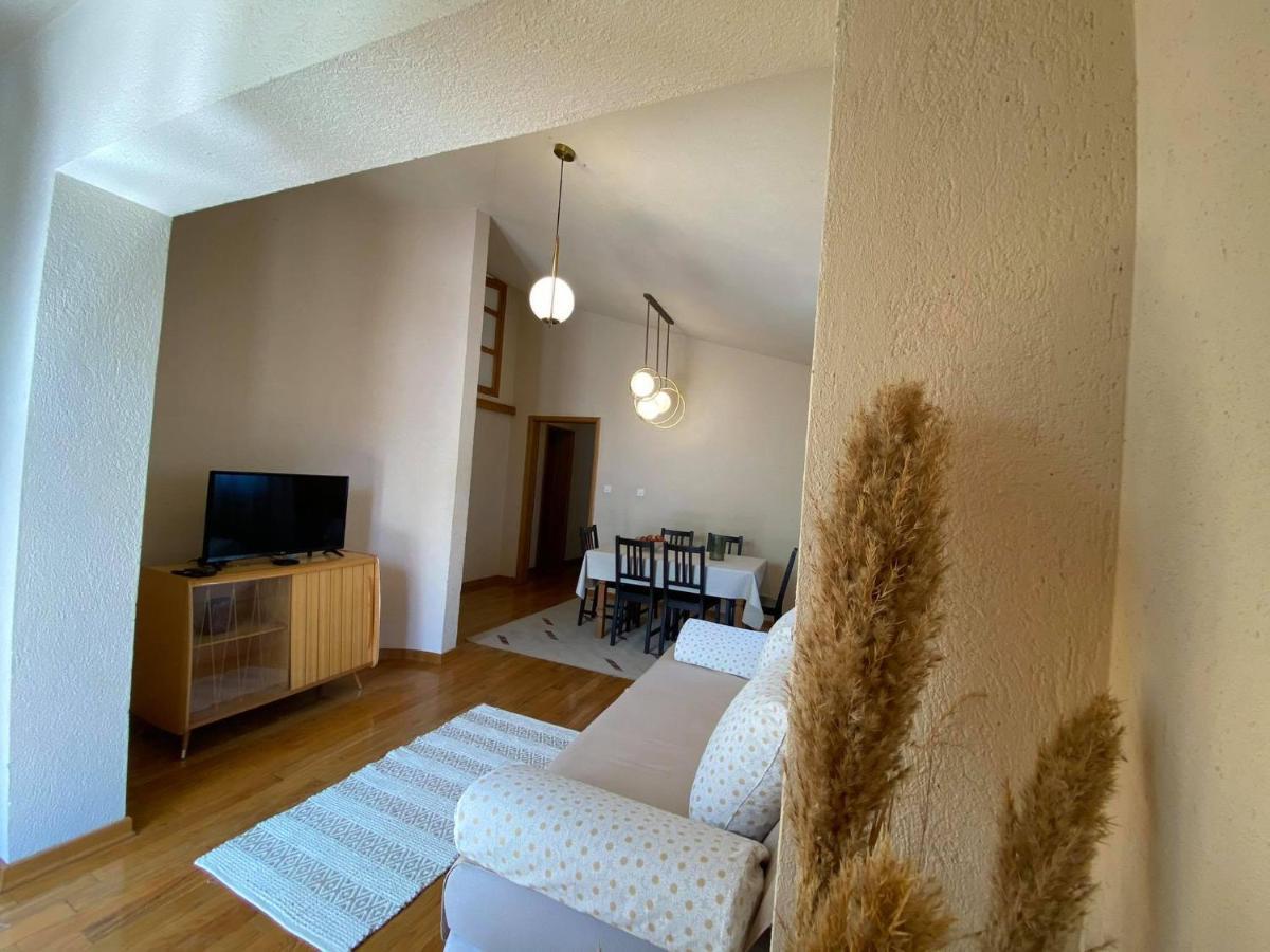 Apartment House Josip Makarska