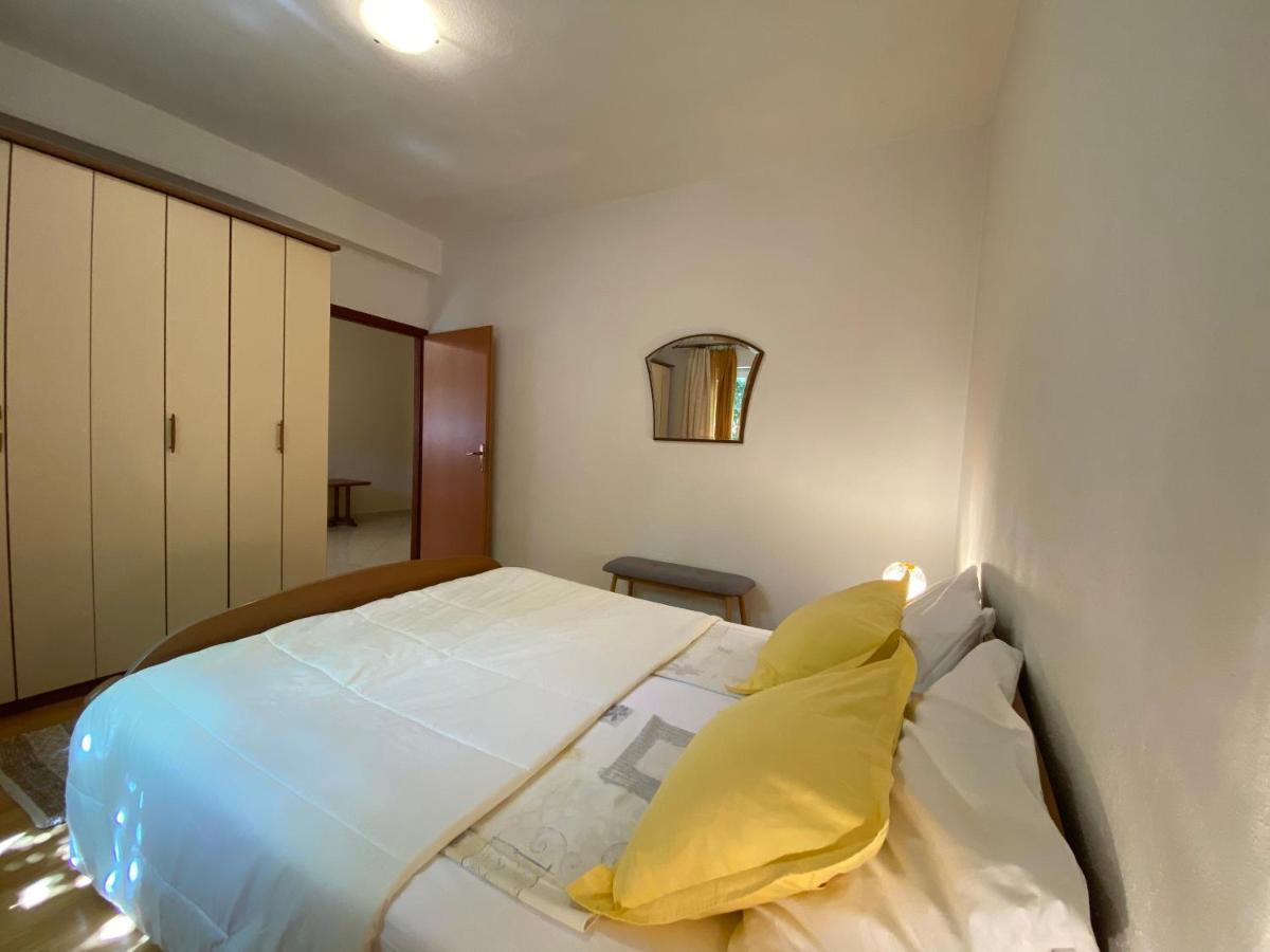 Apartment House Josip *