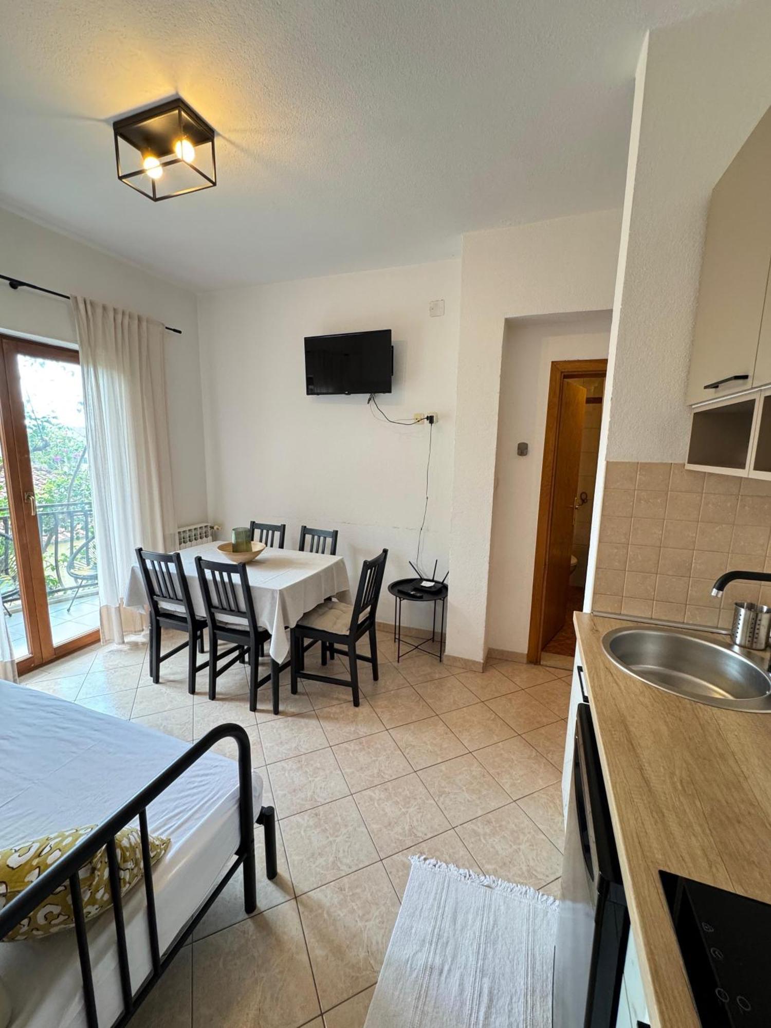 Apartman House Josip *